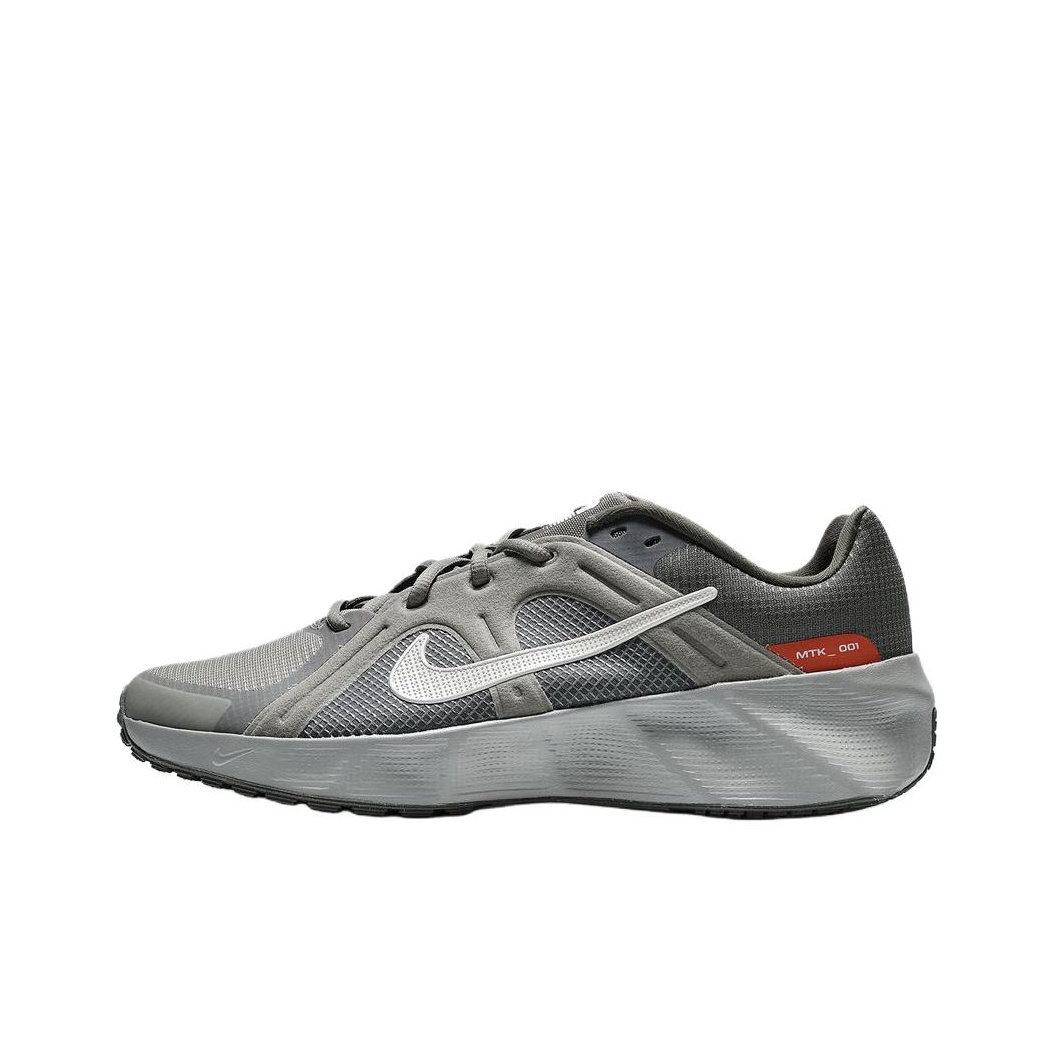 Nike METRO TEK Breathable Low  - đánh giá và giá Men Shoes Metro